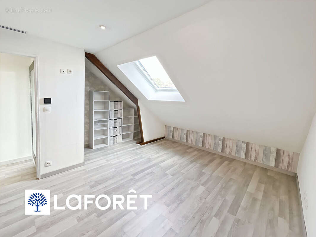 Maison à VILLIERS-SUR-ORGE