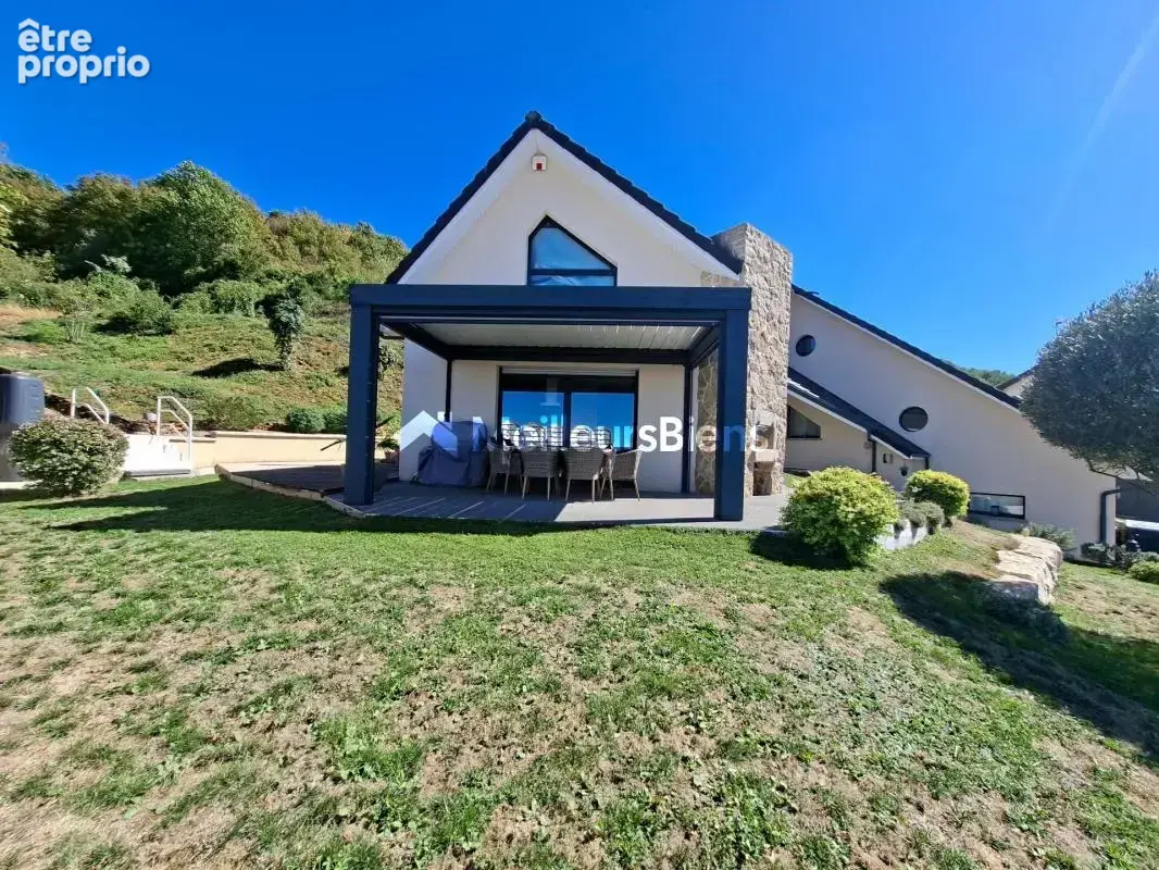 Maison à NAVENNE