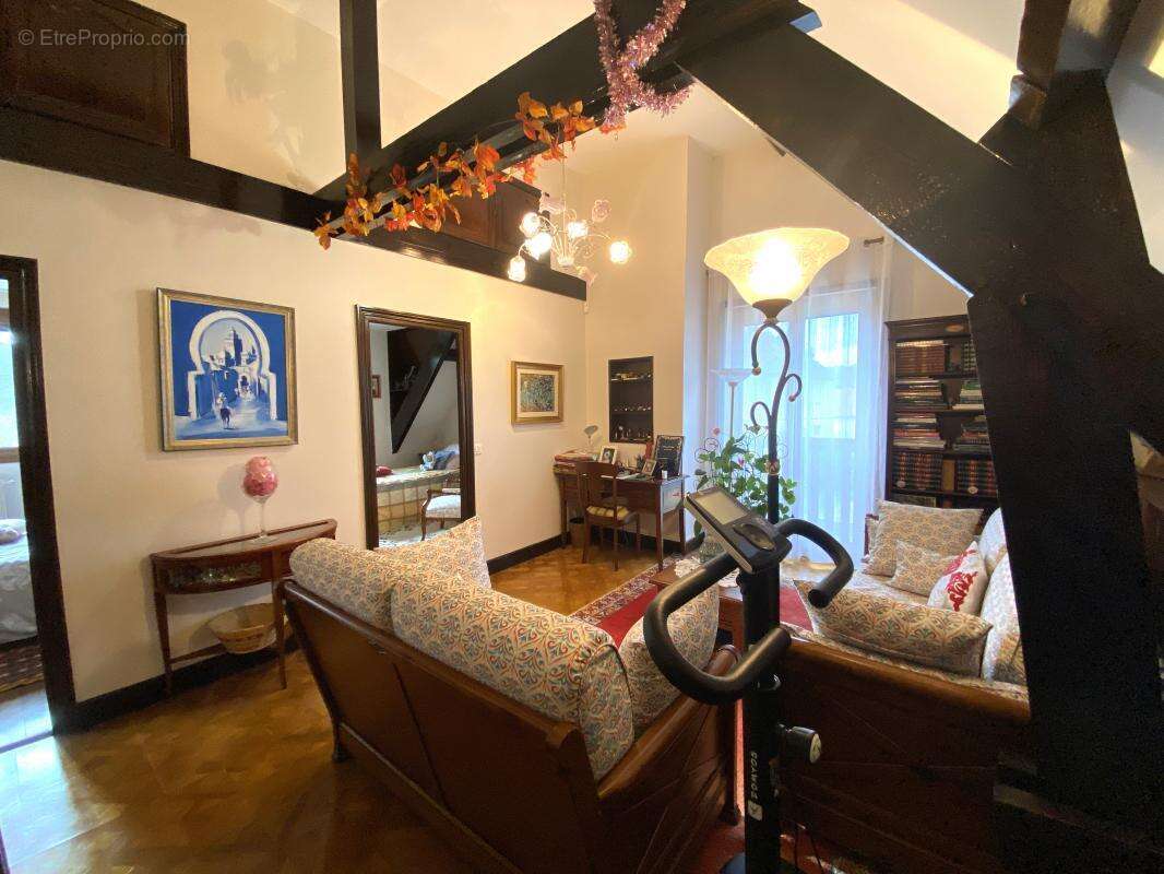 Maison à BENNECOURT