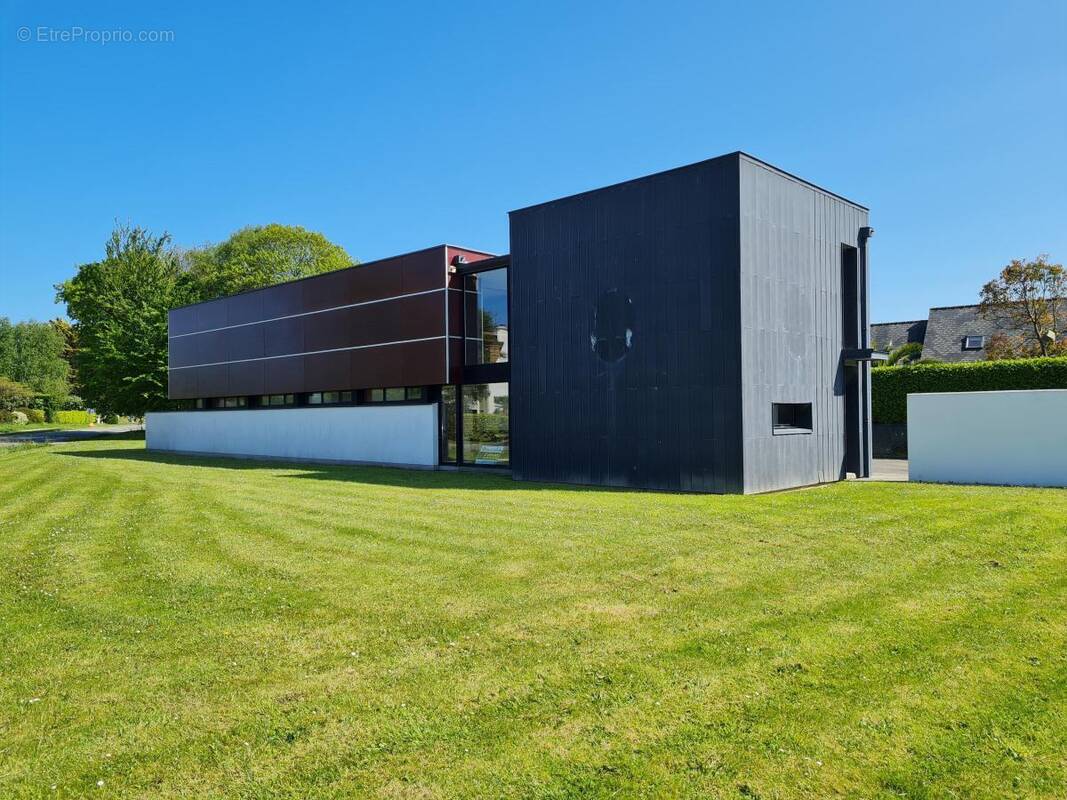 Commerce 209 m² à Plougasnou  - photo 1