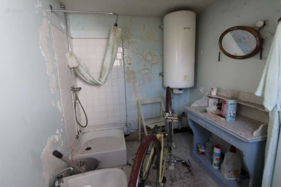 58, 5mns de Brinon sur Beuvron - Grande Maison à restaurer au goût du jour Cachet ancien préservé. - photo 6