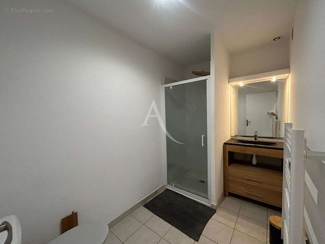 A VENDRE - Appartement (type maison de plain pied) - Poulx - 2 pièce(s) 45.19 m2 - photo 4