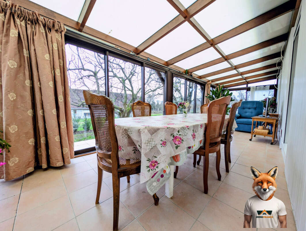 Maison à MESNIL-SAINT-PERE