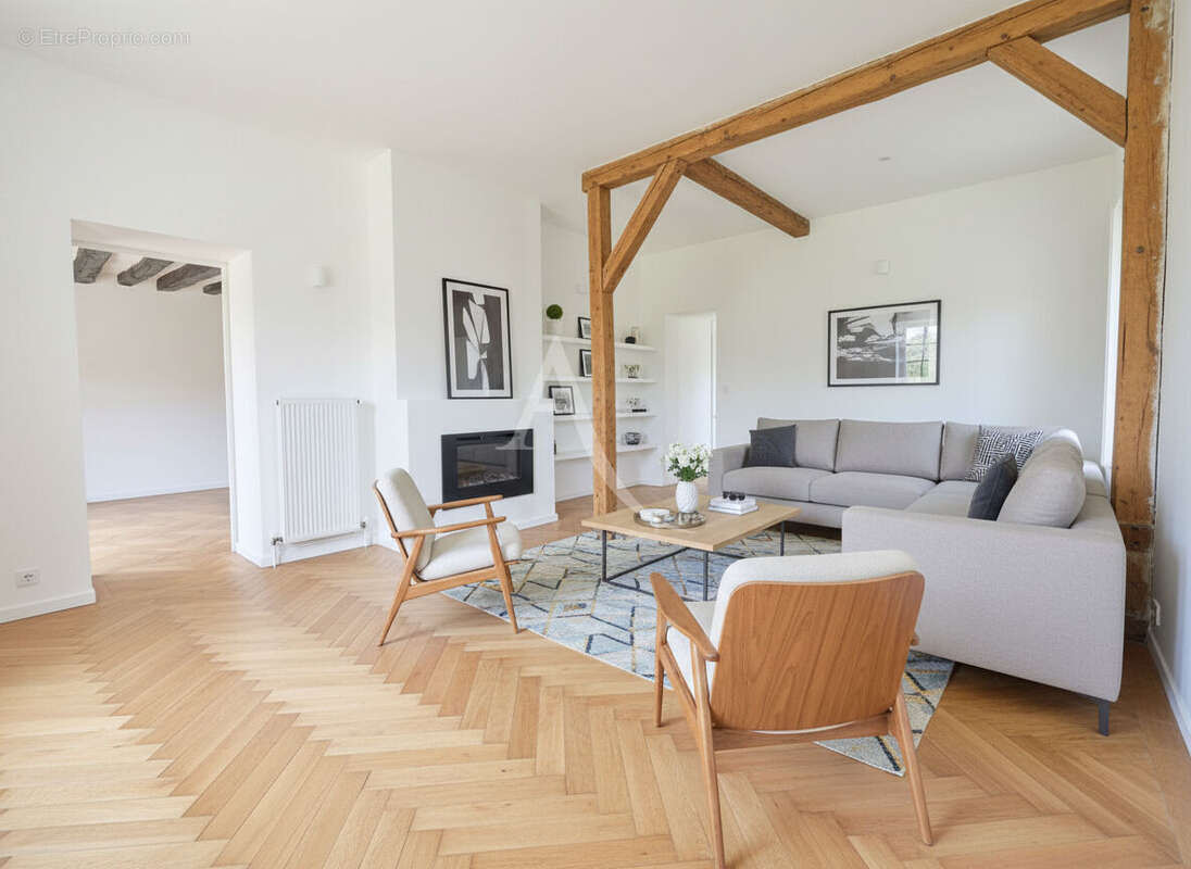 Maison à GERMIGNY-L'EVEQUE