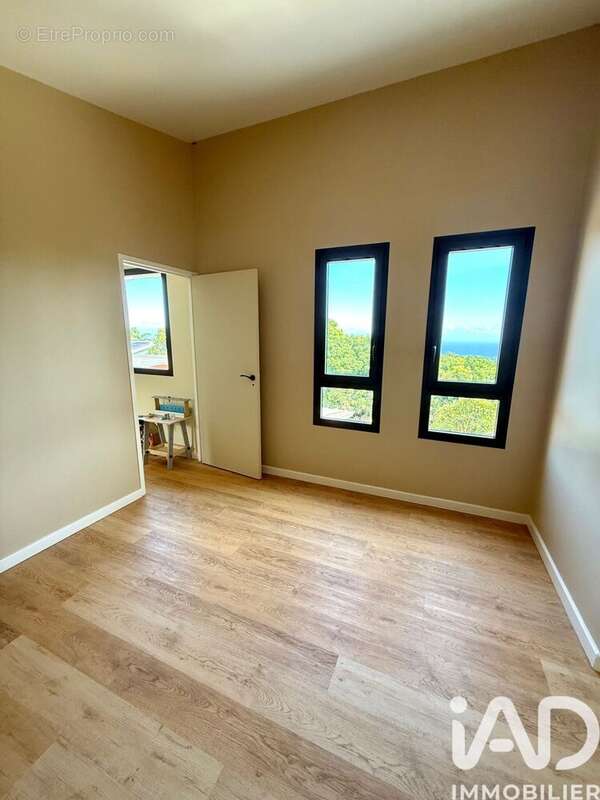 Photo 7 - Maison à SAINT-PIERRE