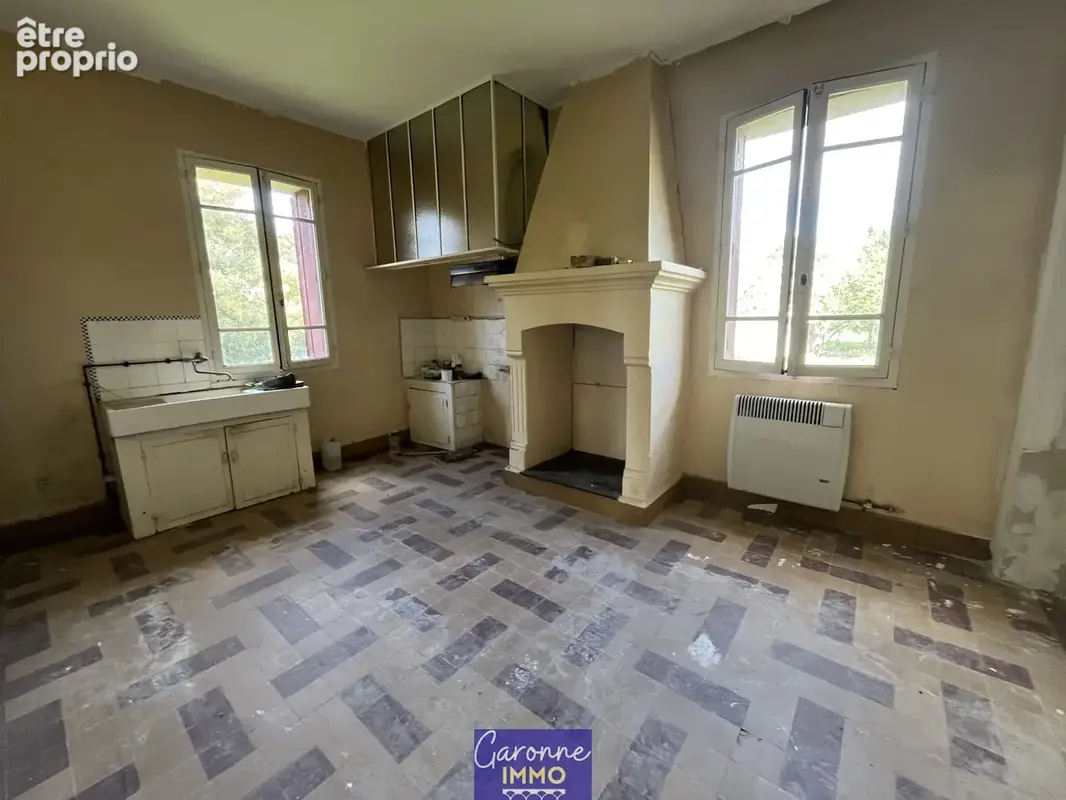 Maison de caractère à proximité du centre - photo 4