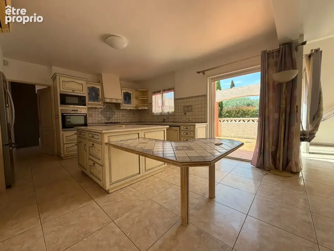 Une opportunité exceptionnelle : 175 m2 habitables sur un de terrain piscinable de 1380m2 - photo 7
