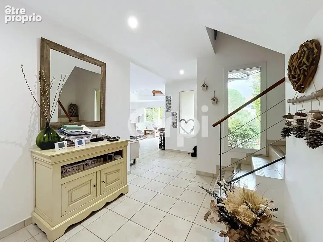 COSNAC – Maison d’architecte avec piscine et vue dégagée - photo 7