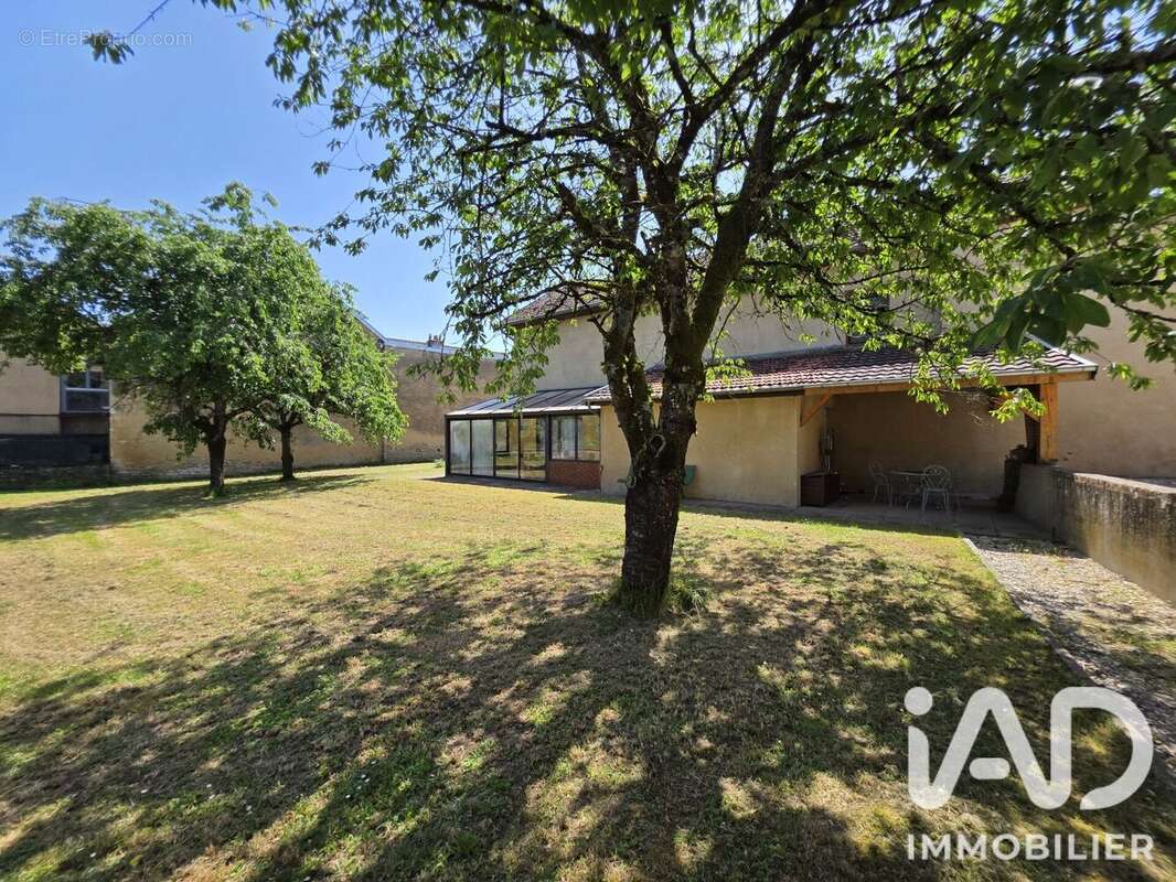 Maison 147 m² à Vauconcourt-Nervezain  - photo 2
