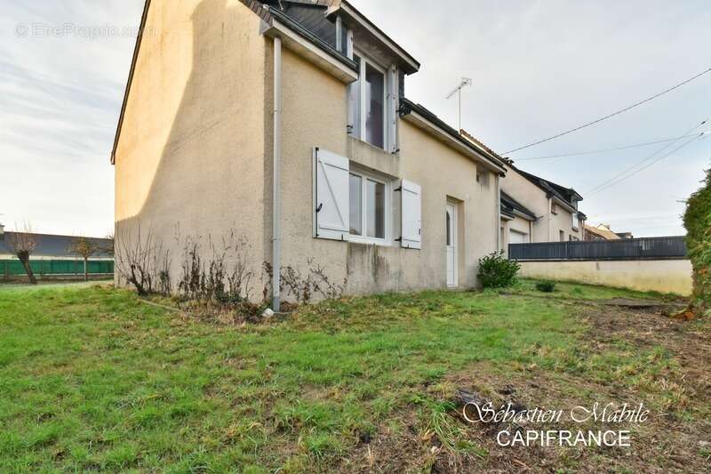 Maison à PLEINE-FOUGERES