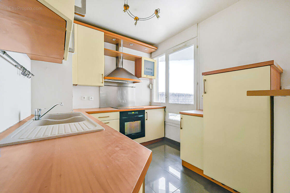 Appartement à LE KREMLIN-BICETRE