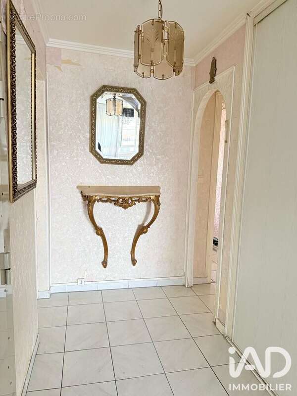 Photo 8 - Appartement à PARIS-19E