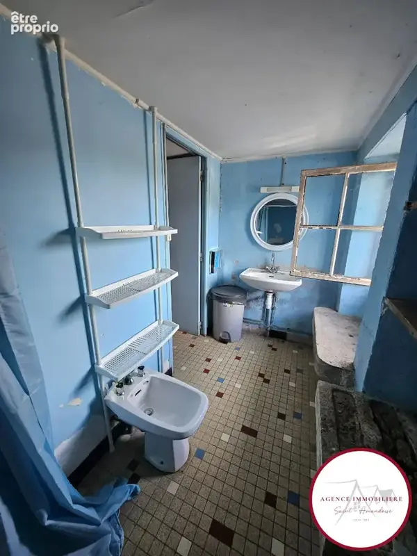 Maison de caractère à rénover , Lurcy-Lévis, 65 m² sur 6000 m² de terrain arboré - photo 6