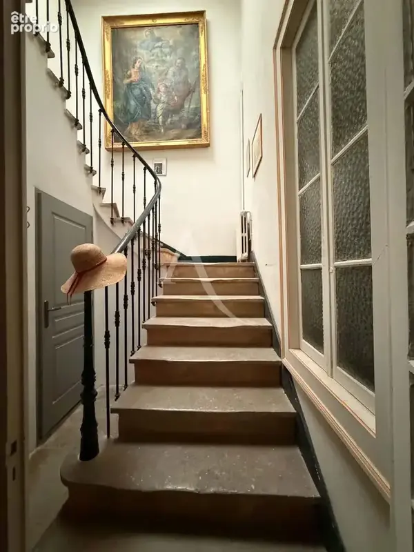 Maison de maître de 1870 de 340 m² avec piscine, puits et terrain de 885 m² à Montbazin - photo 10