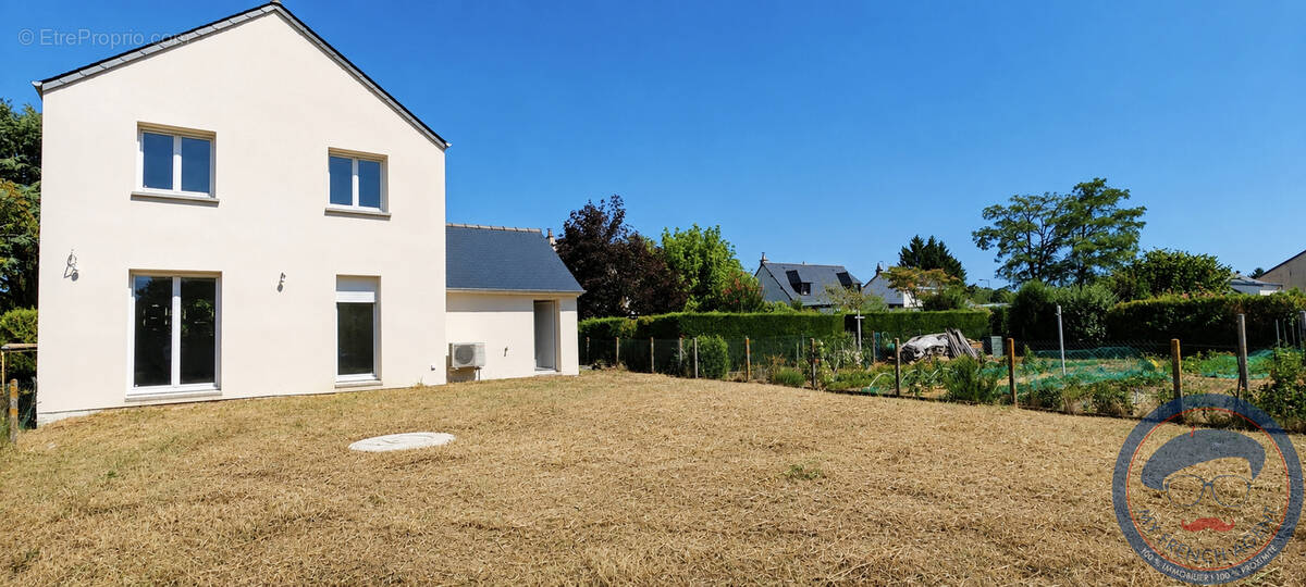 Maison à MONTLOUIS-SUR-LOIRE