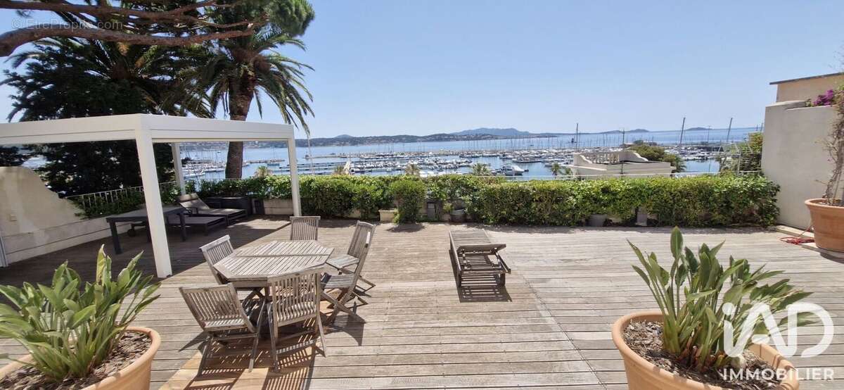 Photo 2 - Maison à BANDOL