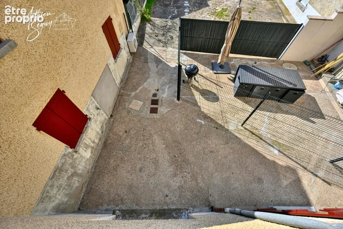 Brindas Appartement 4 pièces - Terrasse de 26,50m² - Garage - photo 3