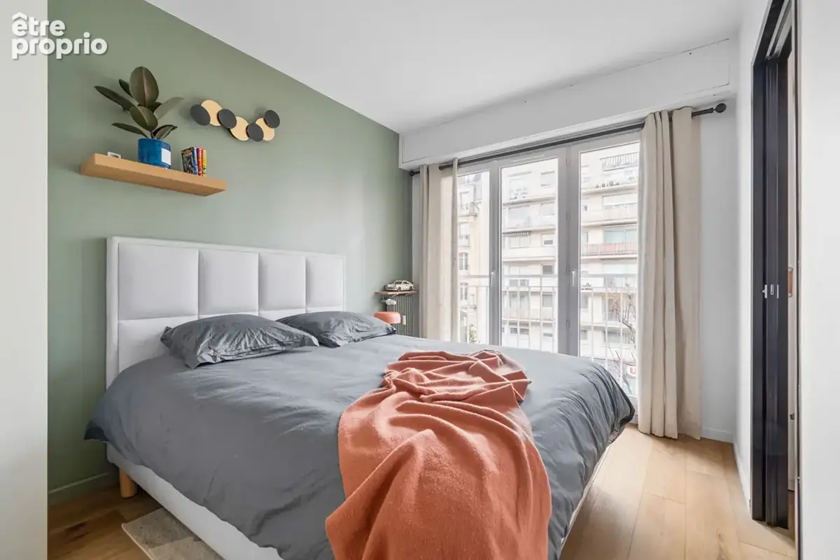 Levallois-perret - 2 pièces rénové avec balcon, étage élevé  - 450 000 euros fai - photo 7