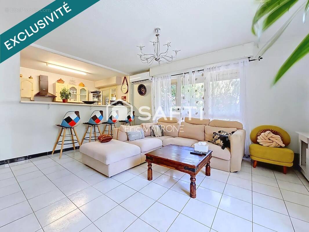 Photo 1 - Appartement à MARSEILLE-10E
