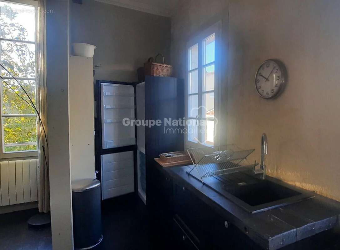 AVIGNON IM, appartement P5, dernier étage. - photo 3