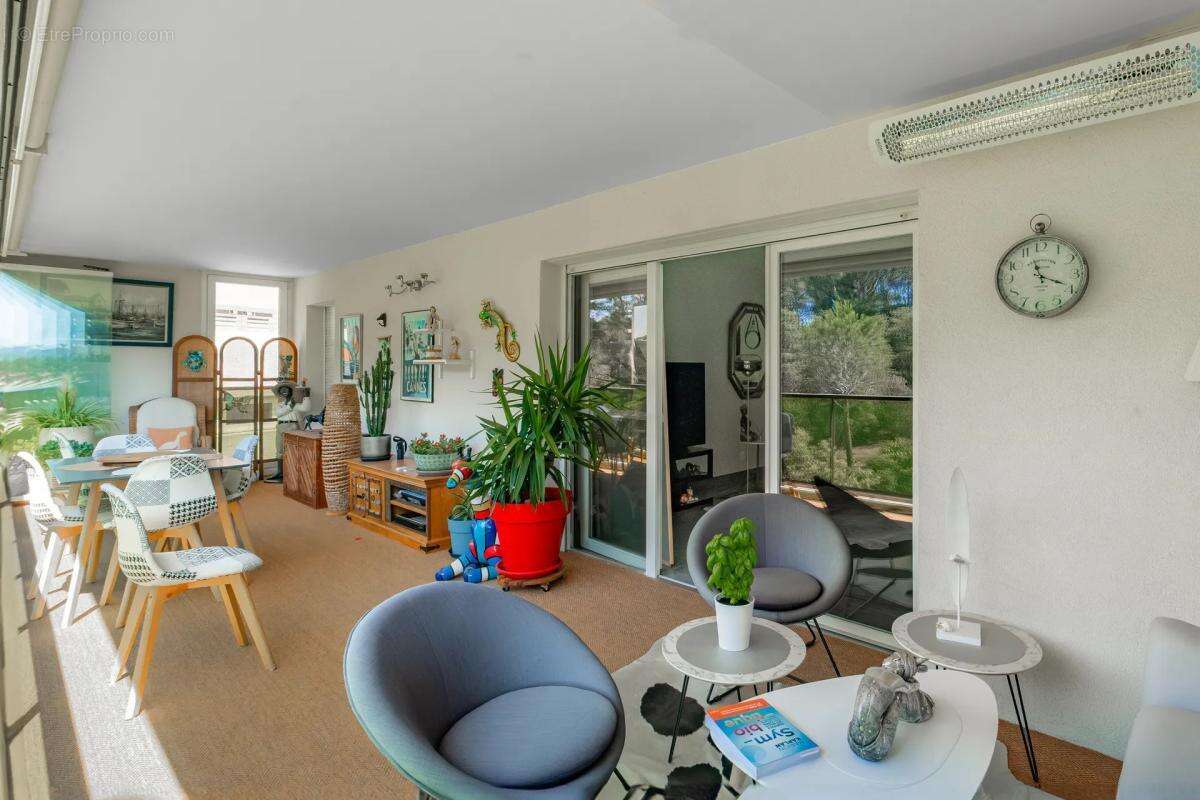 Appartement à SAINT-RAPHAEL