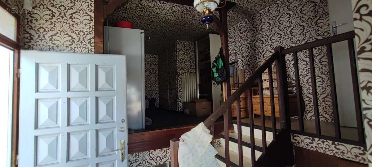 Maison de ville T6 - Decazeville - photo 17