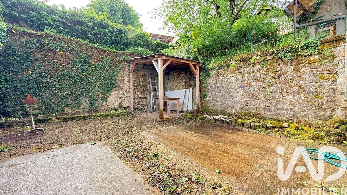Photo 9 - Maison à TOULON-SUR-ARROUX