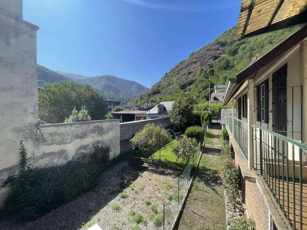 Appartement à BAGNERES-DE-LUCHON