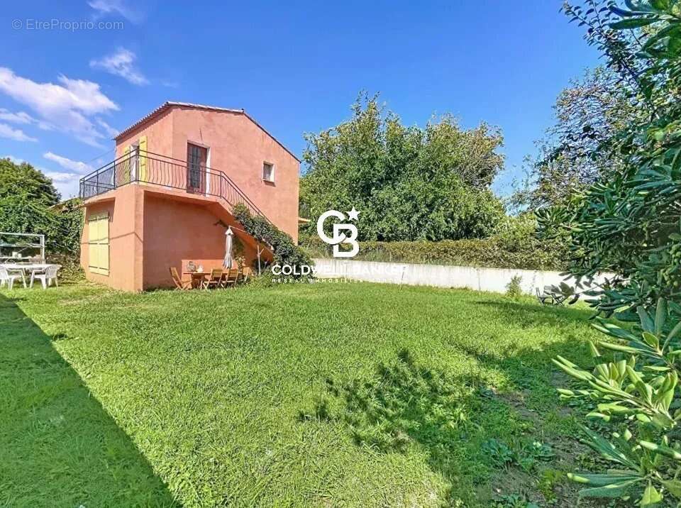 Maison à LE LAVANDOU