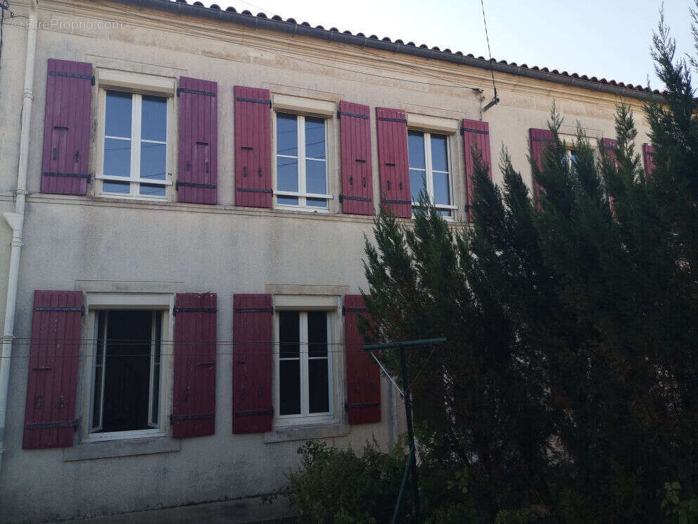 Maison à SAINT-CHRISTOPHE