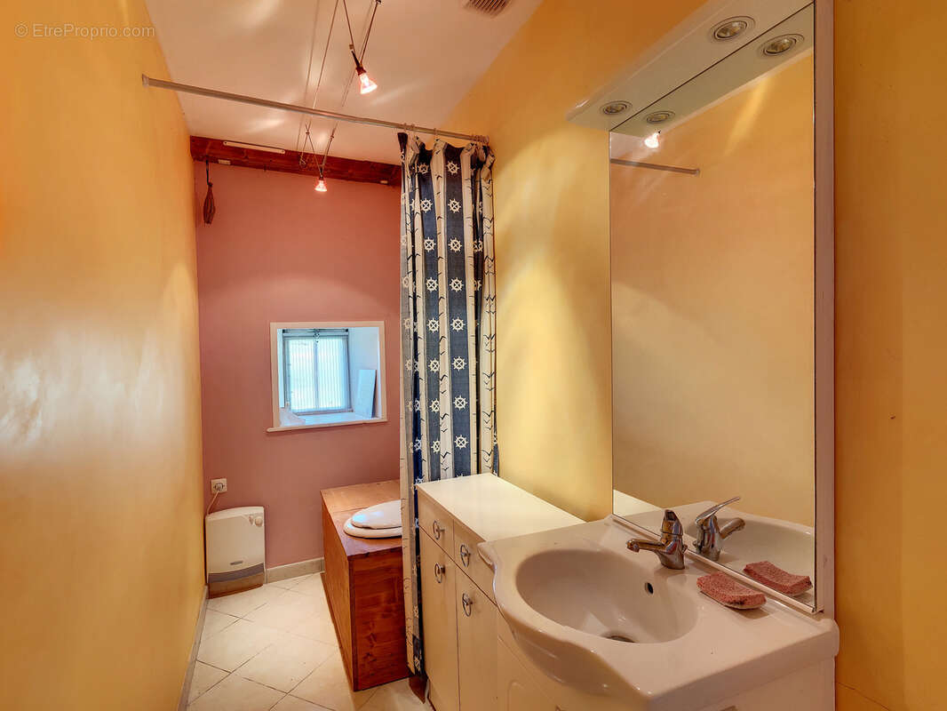 Maison à LONGCHAMPS-SUR-AIRE