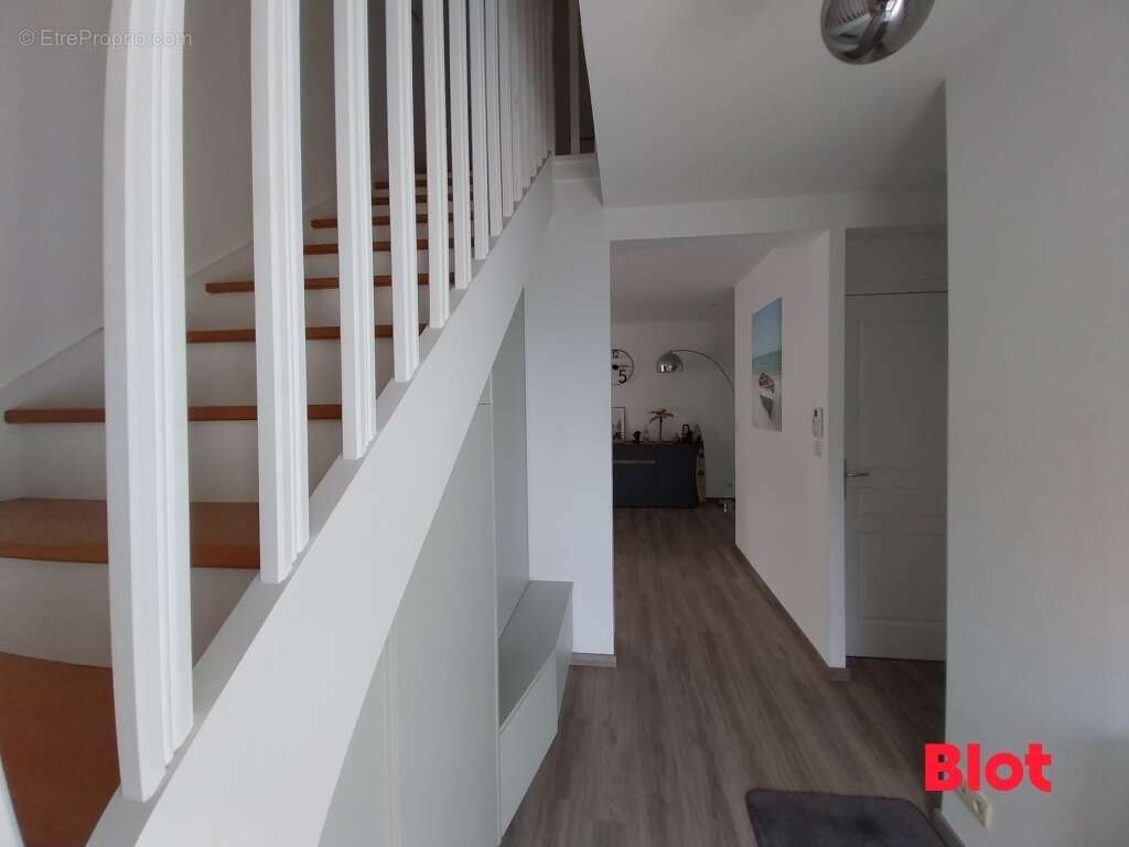 Maison à SAINT-COULOMB