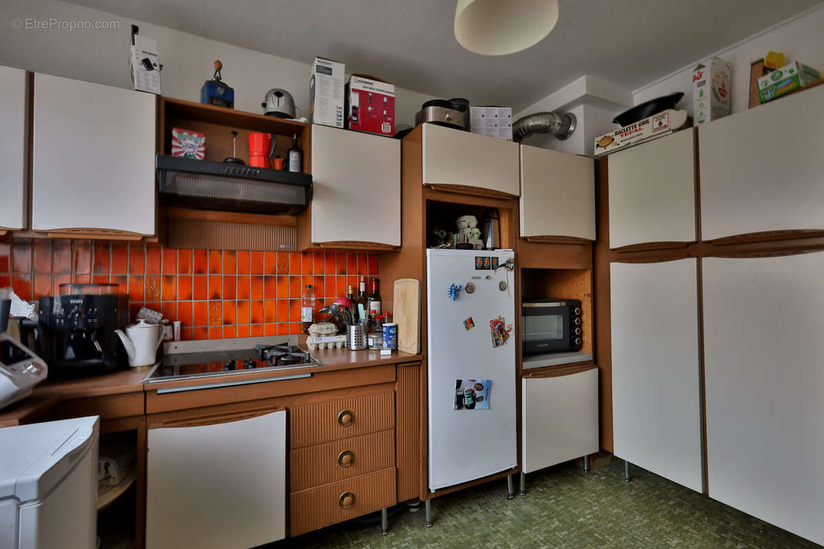 Appartement T3 - 72,42m2 habitables - Balcon - Cave - photo 7