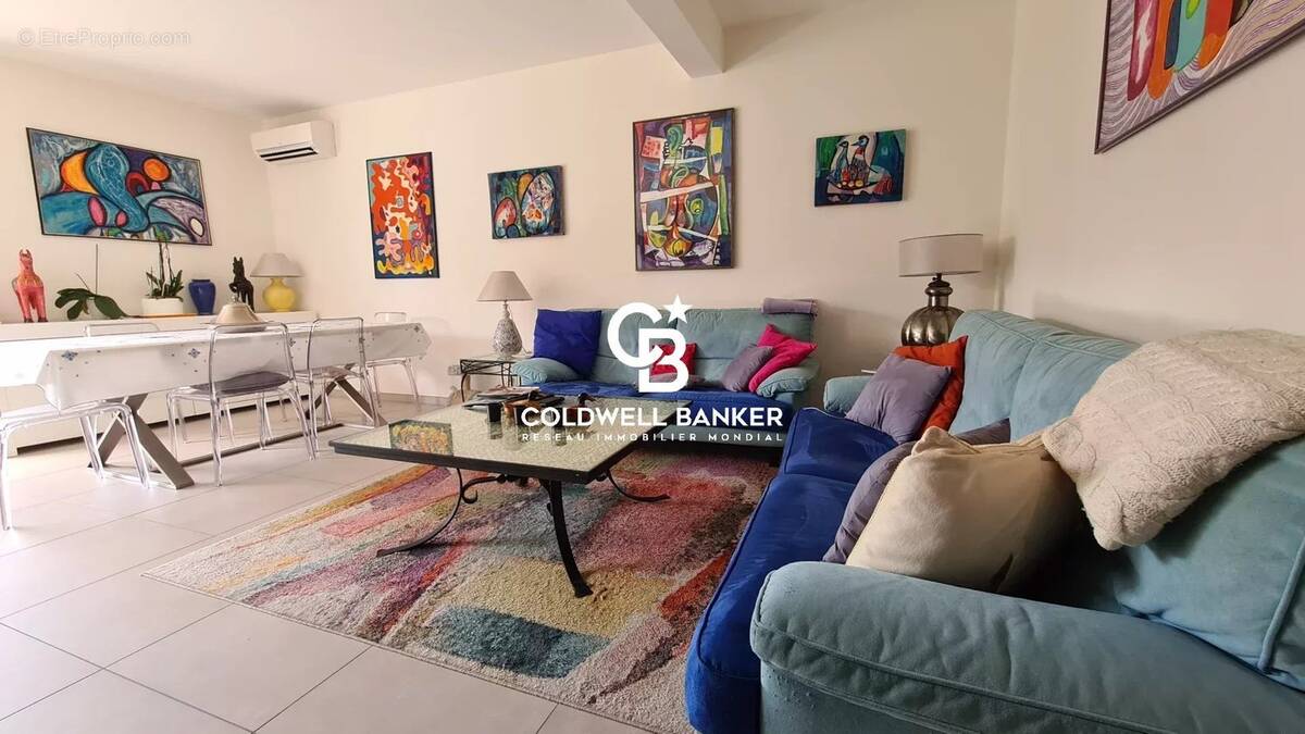 Appartement à SAINT-RAPHAEL