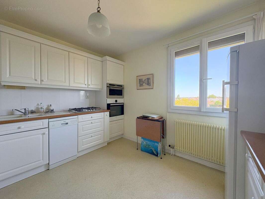 Appartement 84 m² à Granville  - photo 2