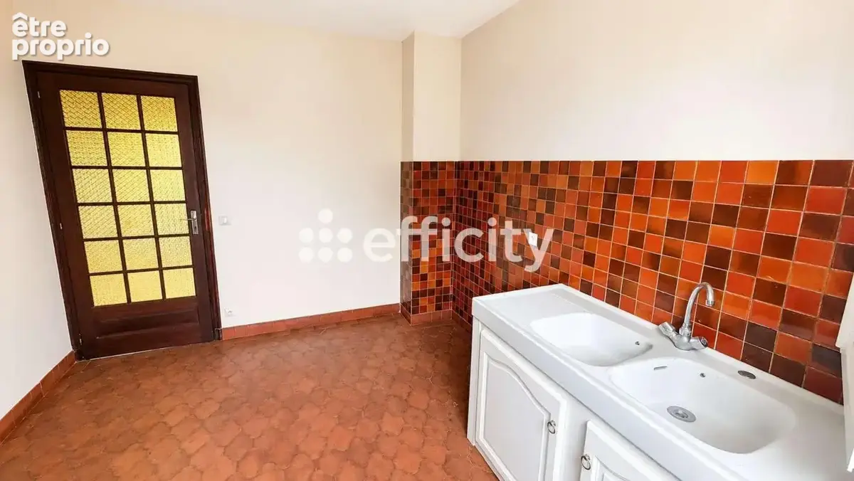 Maison 5 pièces 96 m² à vendre à Vaulx-En-Velin (69120) - photo 9