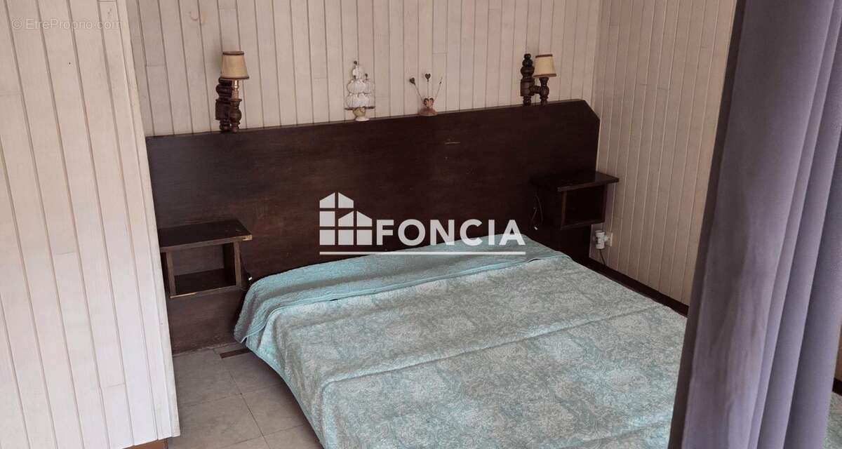 Appartement à GREOUX-LES-BAINS