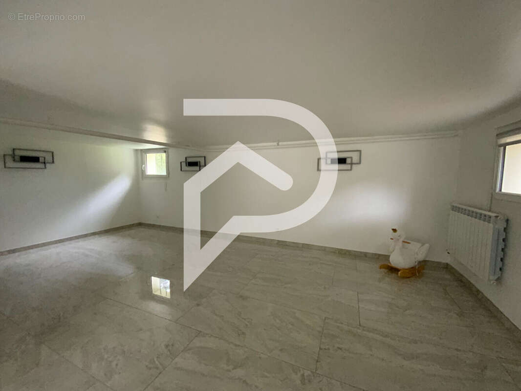 Maison à LEVIS-SAINT-NOM