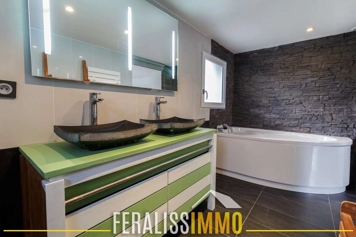 Maison à CONFLANS-SAINTE-HONORINE