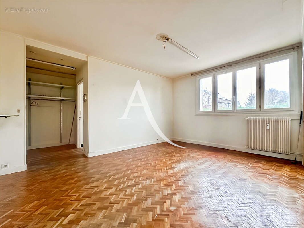 Appartement à BOIS-D'ARCY