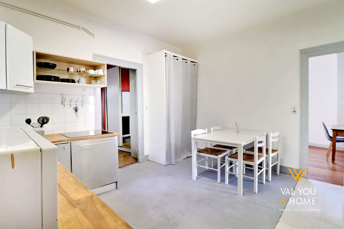 Appartement à OULLINS