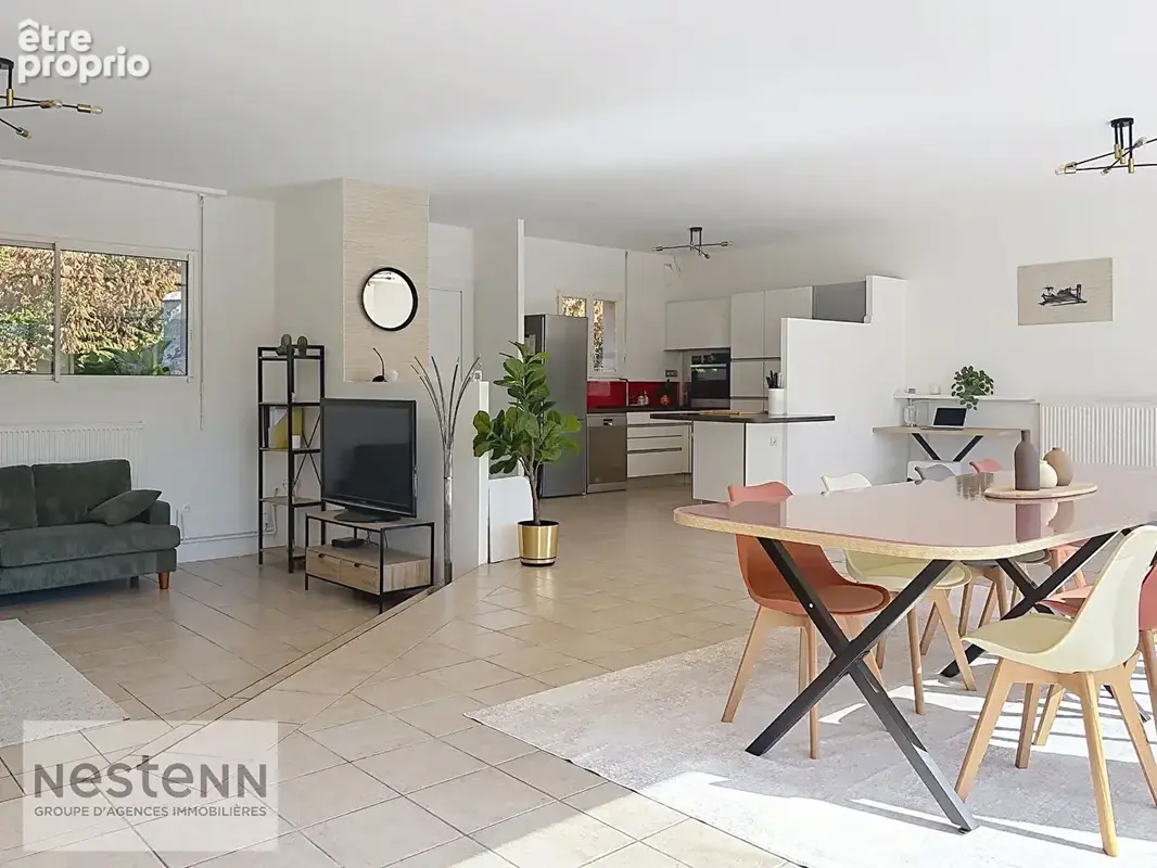 Pension Canine et Maison spacieuse à vendre à Sallertaine avec piscine et grand terrain - photo 6
