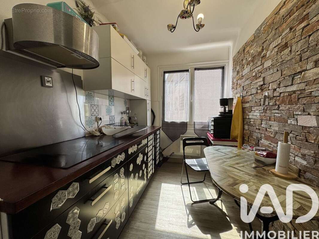Photo 2 - Appartement à LA SEYNE-SUR-MER