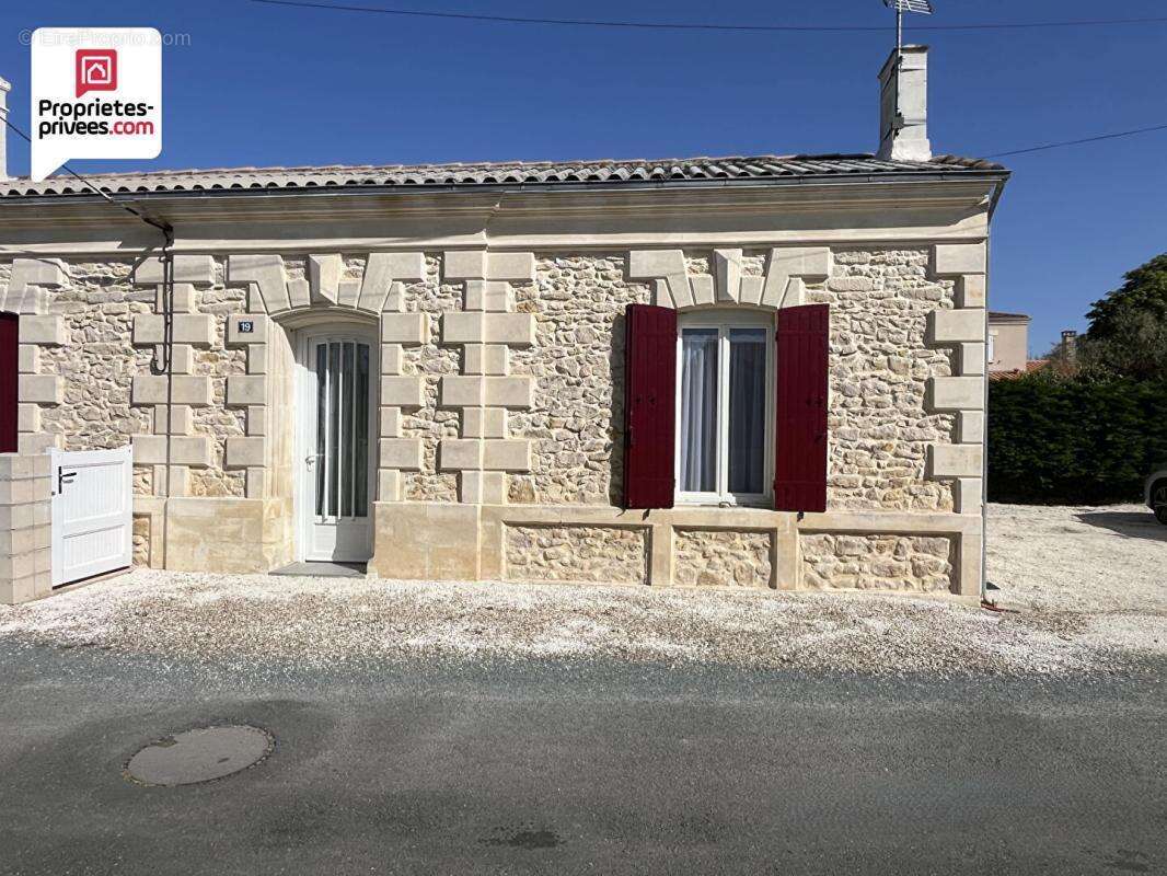 Maison à SAINT-CIERS-SUR-GIRONDE