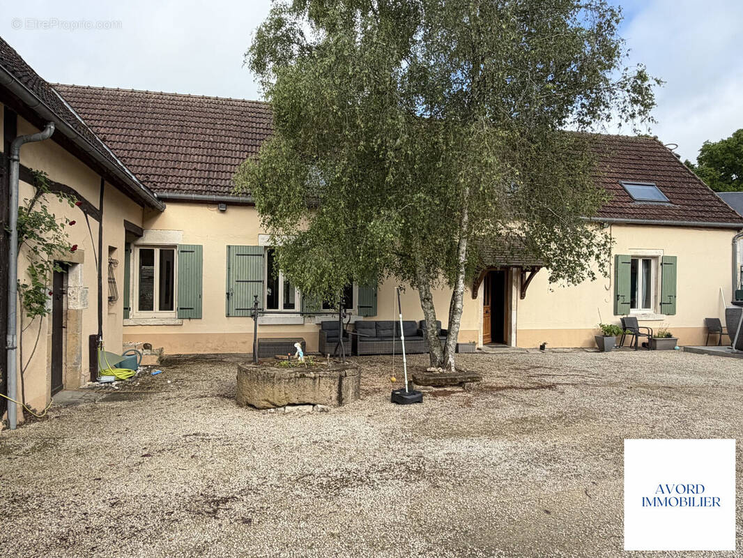 Maison à ETRECHY