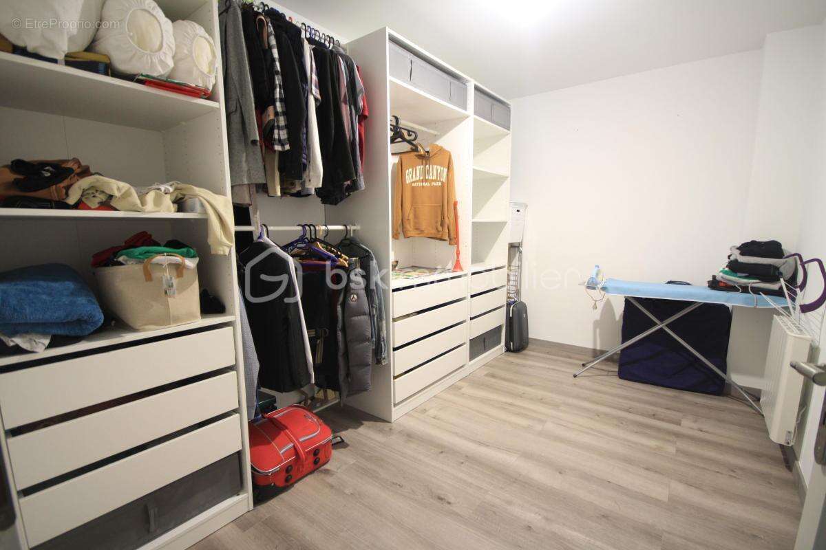 Maison à VAYRES-SUR-ESSONNE