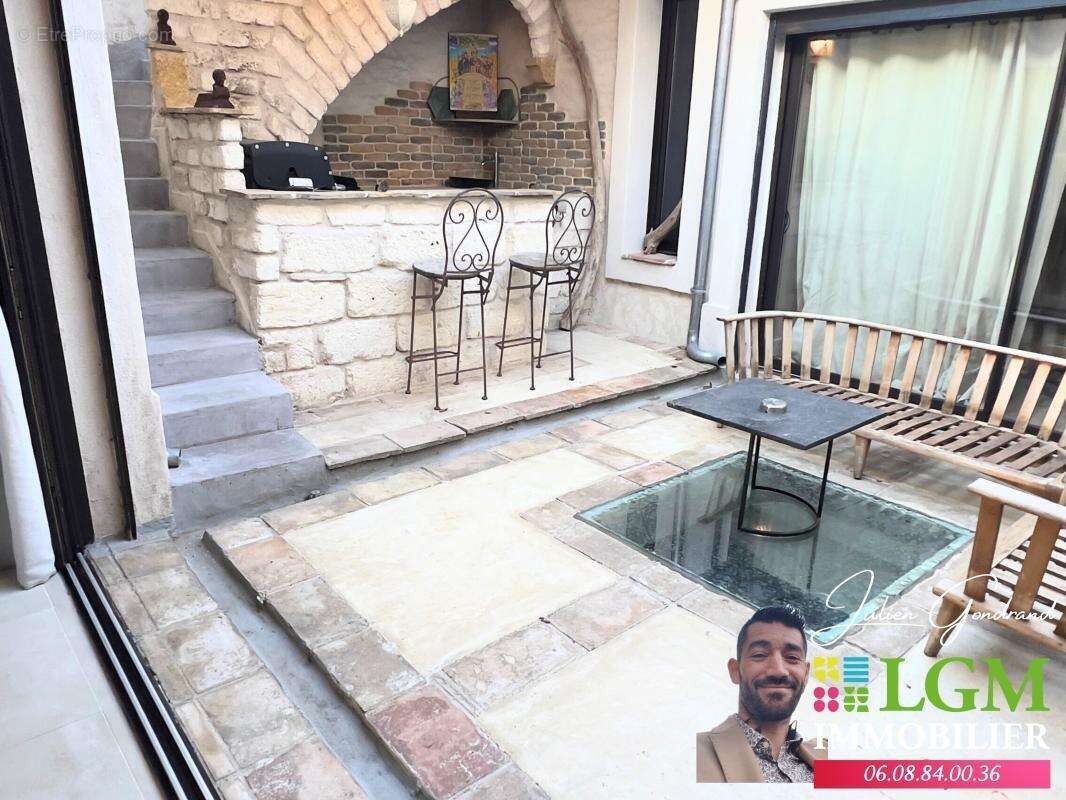 Appartement à AIGUES-MORTES