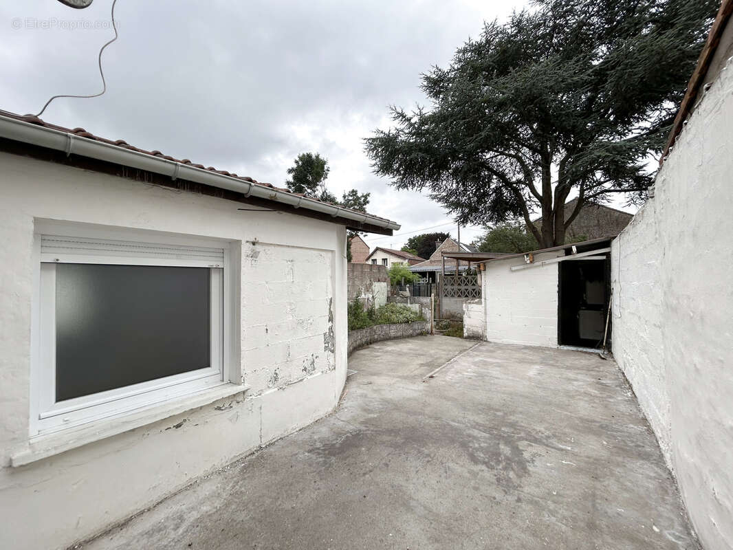 Maison à HENIN-BEAUMONT