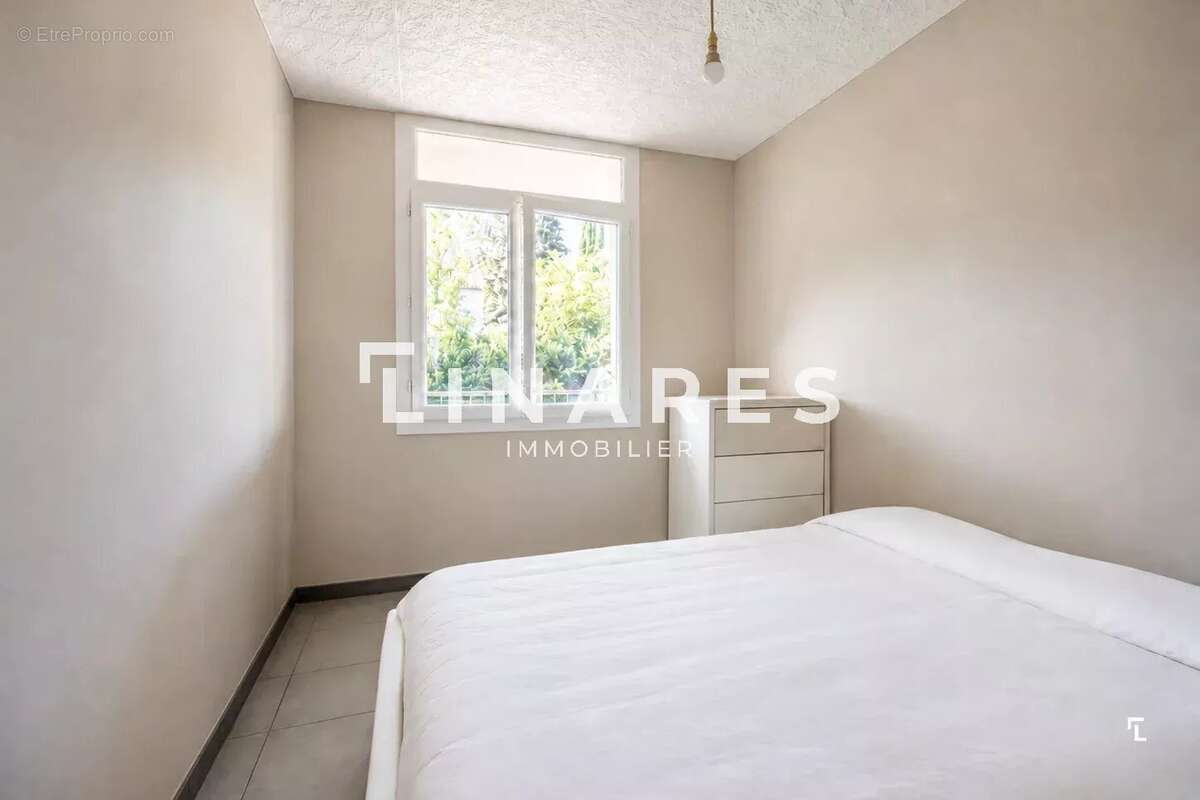 Appartement à MARSEILLE-11E