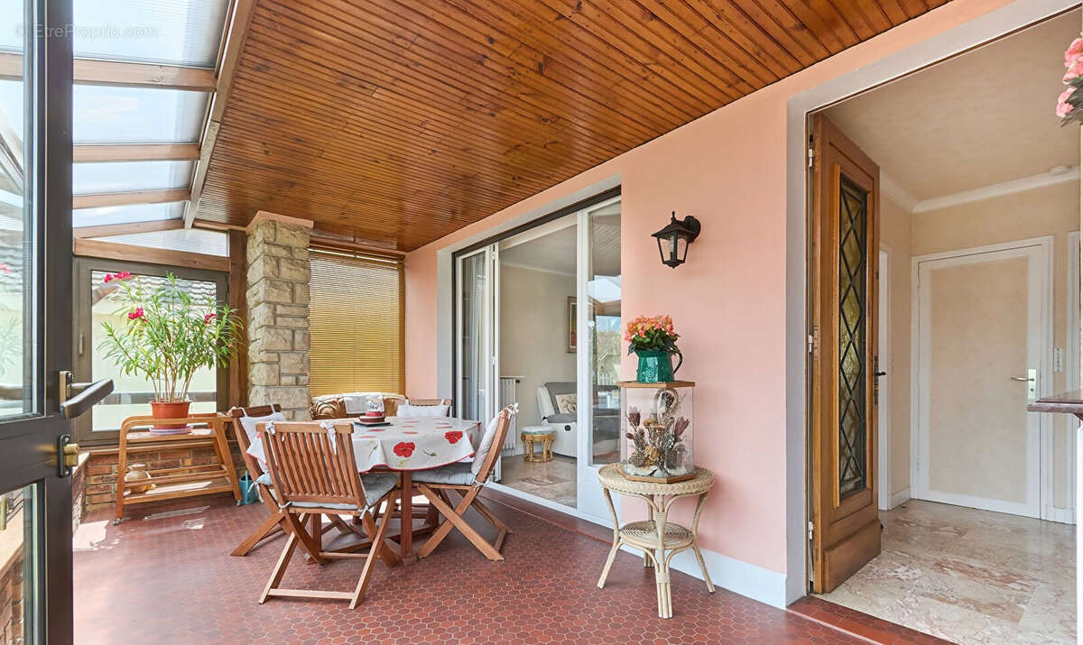 Maison à CONFLANS-SAINTE-HONORINE